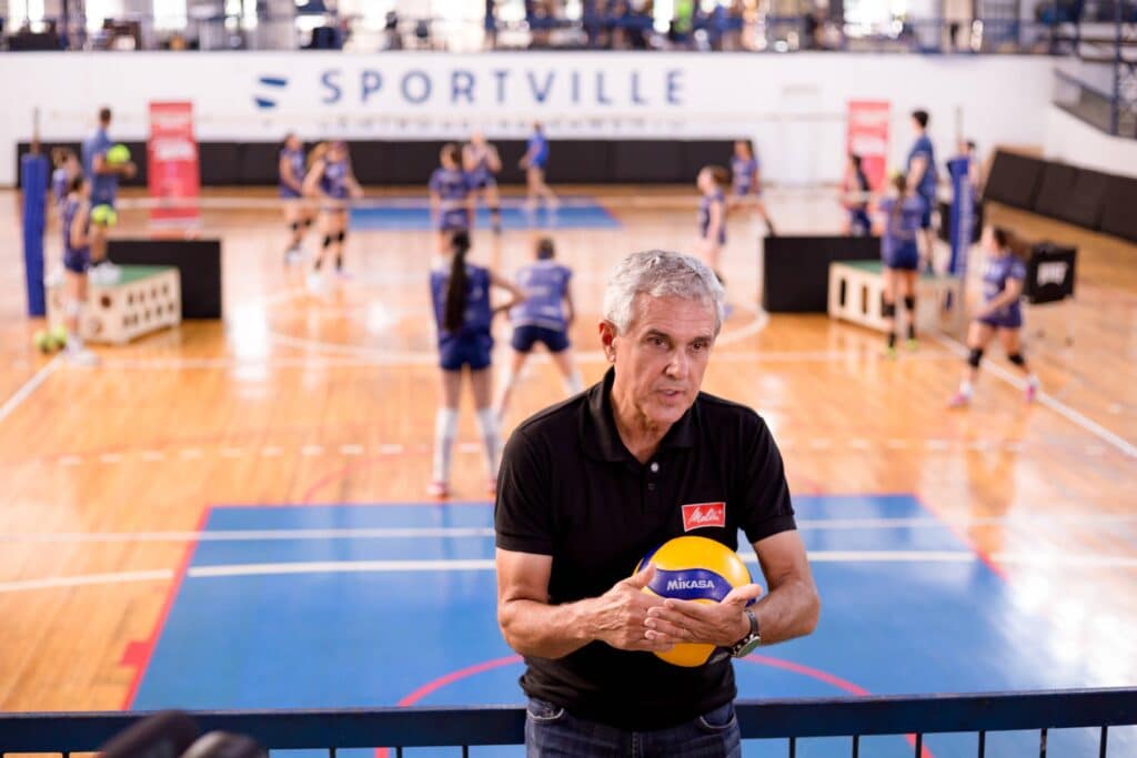 Melitta lança websérie sobre o técnico da seleção brasileira feminina de vôlei e embaixador da marca, José Roberto Guimarães.