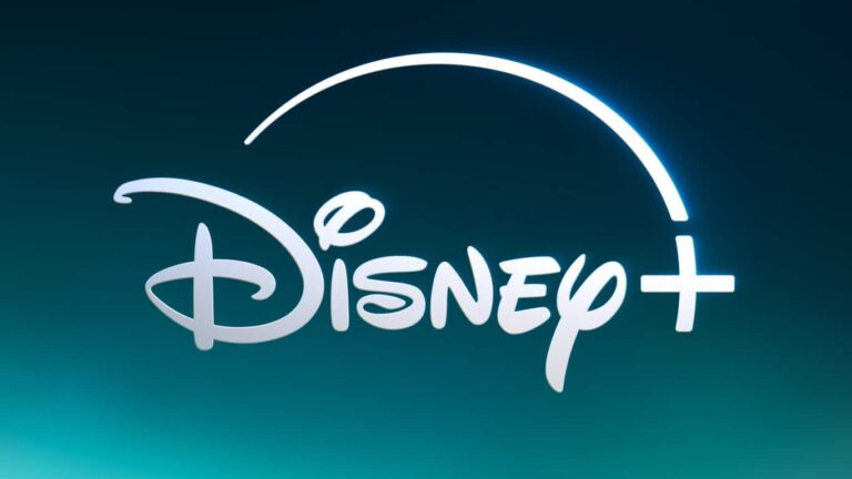Disney+ Brasil transforma pessoas em protagonistas de ação que busca resolver o desafio de escolher o que assistir diante de tantas opções.