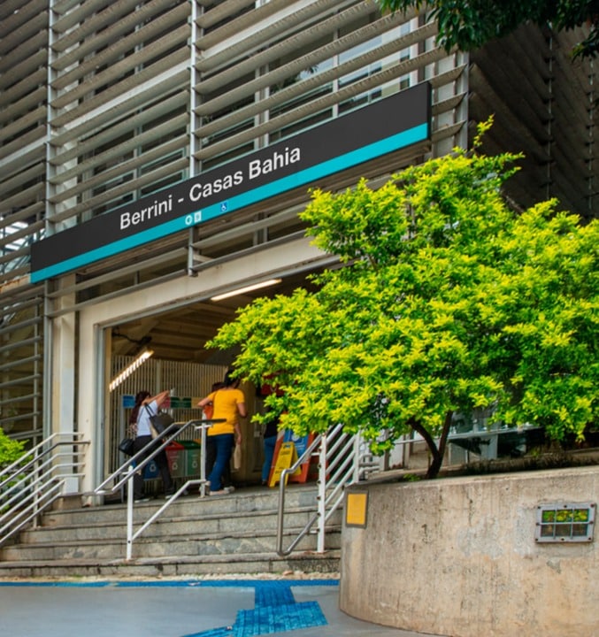 A Casas Bahia anuncia mais um passo para reforçar sua presença na zona sul de São Paulo: a aquisição do naming rights da estação Berrini.