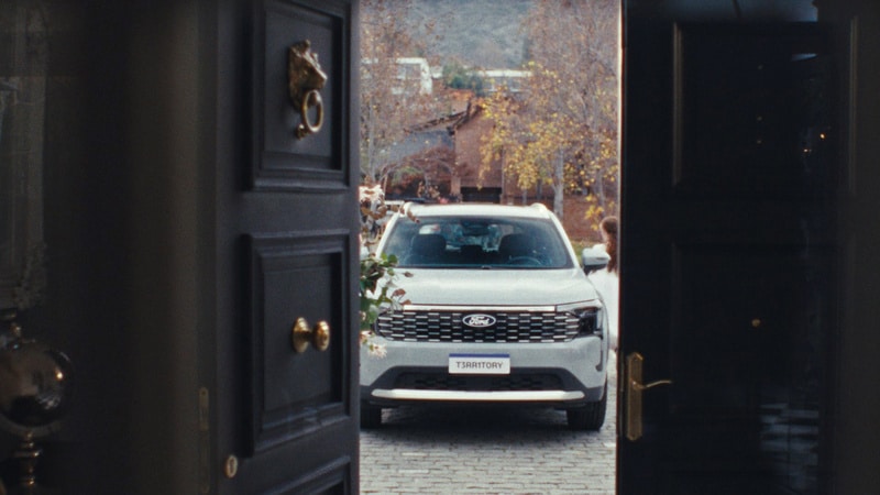 Ford apresenta ação de lançamento do Novo Territory, criada pela Wieden+Kennedy São Paulo em parceria com o hub da agência em Buenos Aires.