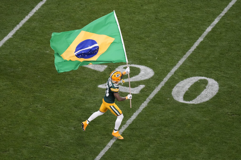 A NFL anunciou uma parceria de múltiplos anos com a TV Globo a partir da temporada 2025, que tem início na próxima semana.
