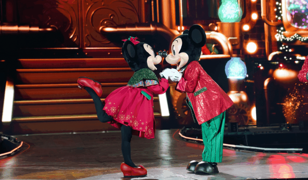Pela 1ª vez no Brasil, a magia do Natal da Disney se materializa em um espetáculo oficial e inédito, o Disney Celebra: Um Natal Inesquecível.
