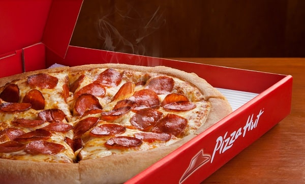 A Pizza Hut, uma das maiores redes de pizzarias do mundo, anuncia a DM9 como sua nova agência de publicidade no Brasil.