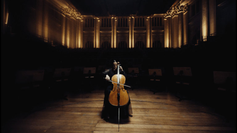 A Vivo apresenta sua nova campanha, que destaca como a arte amplia a percepção de mundo e inspira novas conexões.