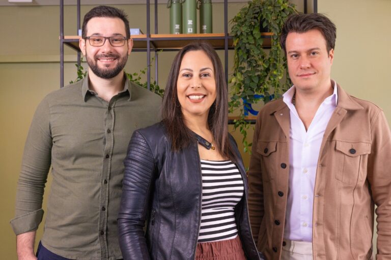 A Greenz comunica a chegada de Yara Rocha, profissional com mais de 25 anos de experiência no mercado, como VP de Estratégia & Integração.