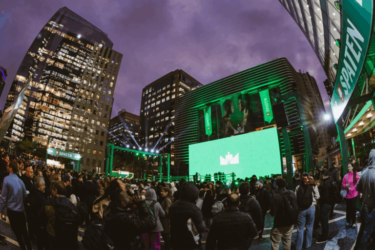 Visando proporcionar conexões reais e gerar engajamento nas redes sociais, a Spaten decidiu entregar mais do que uma ação promocional.