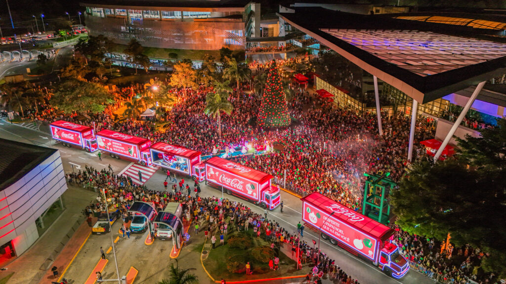 A Solar Coca-Cola dá início, entre 25 de outubro e 6 de dezembro, à sua tradicional Caravana de Natal, que neste ano percorre 60 cidades.