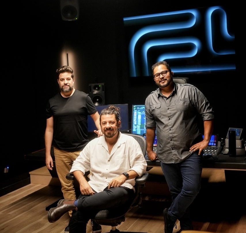 A FUZZR Audio anuncia Mário Di Poi, Rafael Benvenuti e Eber Pinheiro como produtores associados e a abertura de uma operação em Nova York.