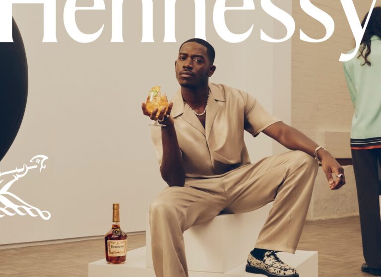 A Hennessy marca marcará presença no Rock The Mountain, em Petrópolis (RJ), nos dois finais de semana do evento.