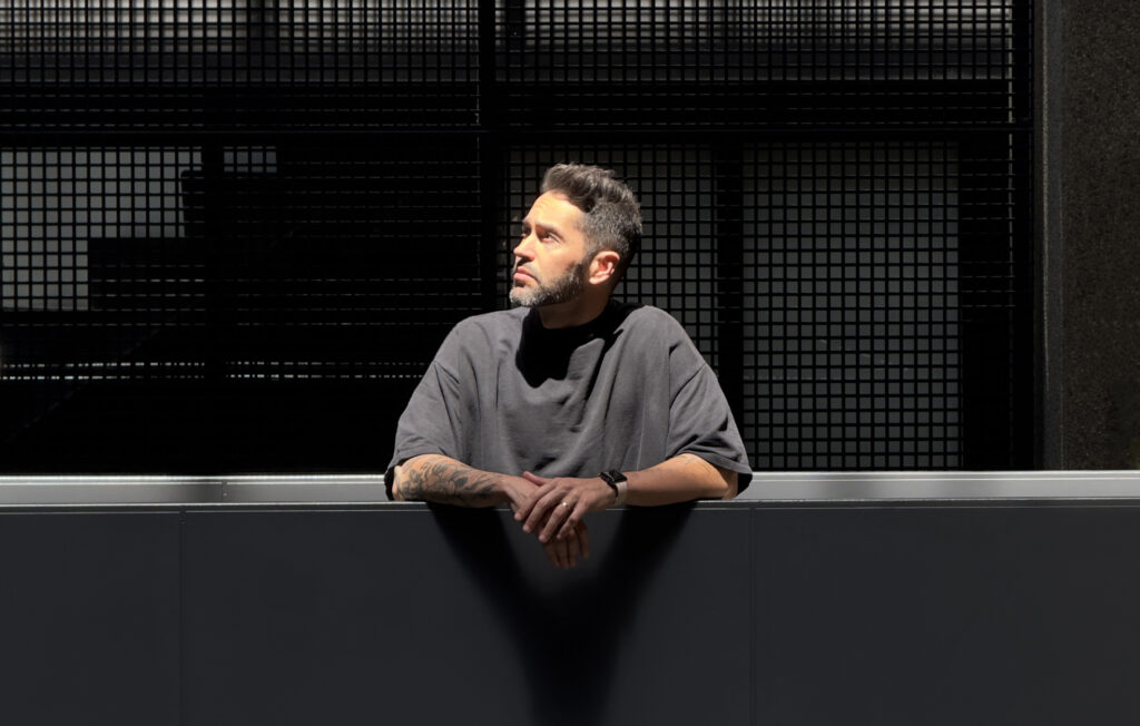 A 11:11 The Challenger Company anuncia a chegada de Rico Lins como seu mais novo Diretor Executivo de Criação (ECD).
