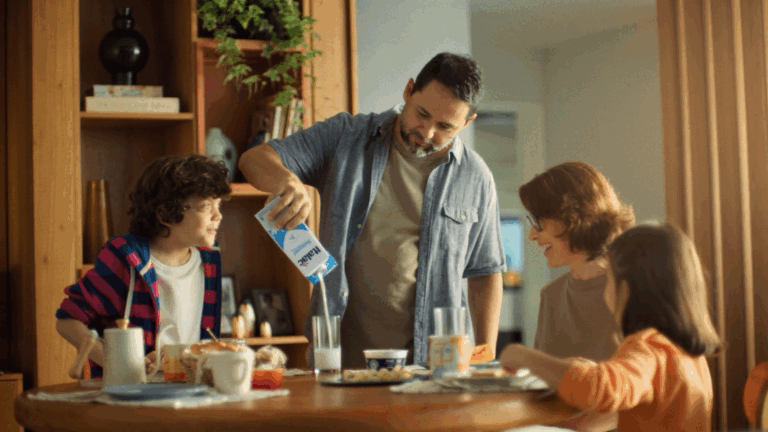 A Italac estreia campanha para reforçar a confiança dos consumidores na qualidade Italac e a presença dos produtos nas casas de todo o país. 