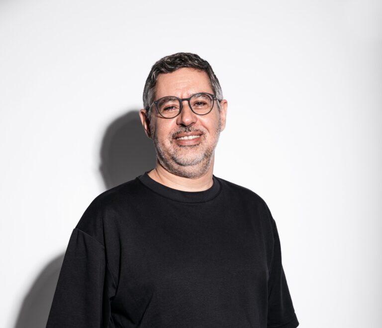 Fábio Saad, novo VP de Mídia da DM9, chega com a estratégia de unir criatividade e tecnologia em favor dos resultados dos clientes.