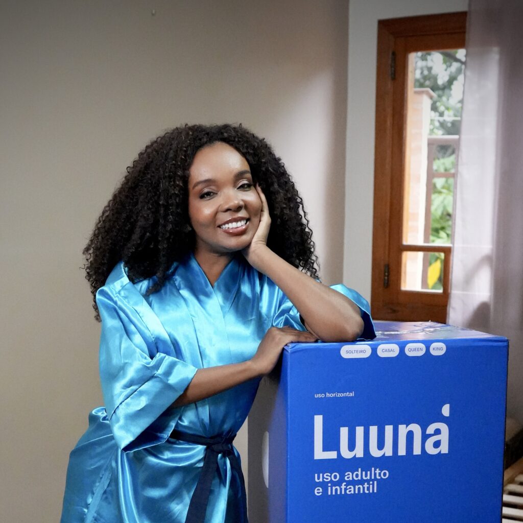A Luuna realiza uma nova ação para reforçar como um colchão de qualidade é um item essencial não só de conforto, mas também para a saúde
