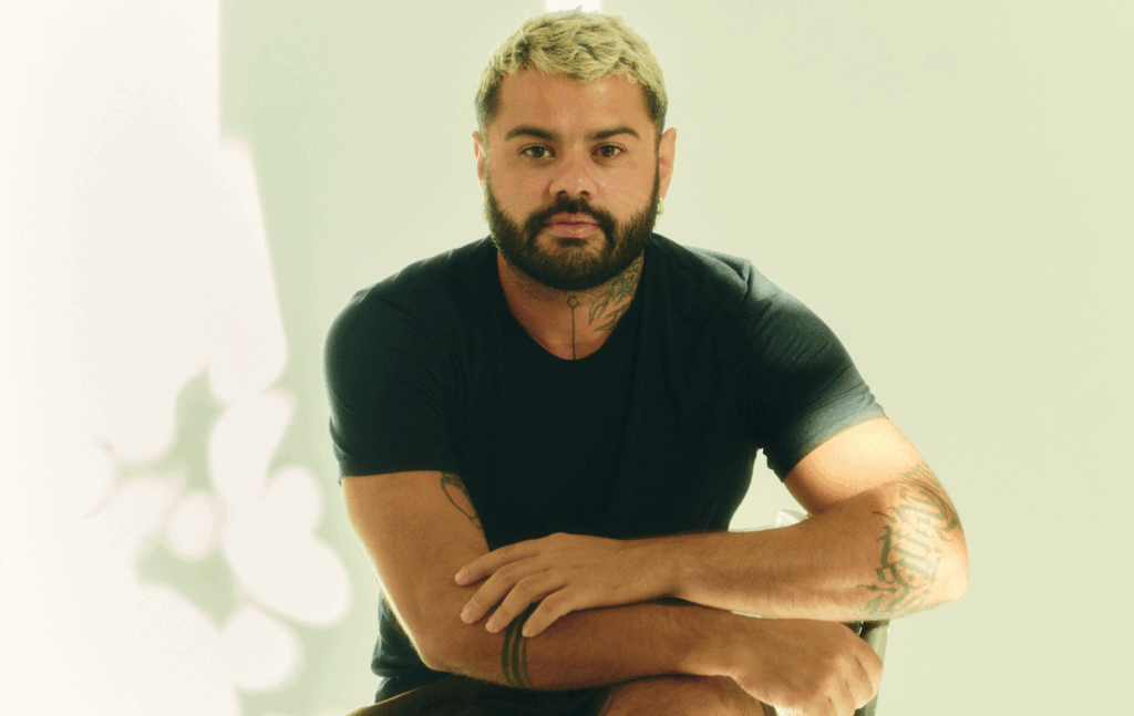 A Underdogs e a DLKTSN anunciam a chegada do profissional Fabrício Andrade como Diretor de Cena do selo Social-First.