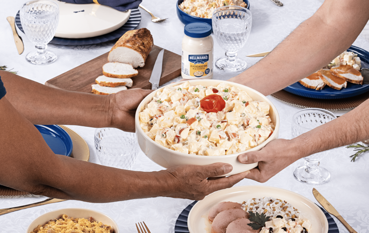 A Hellmann’s cria a promoção “Celebrar com Hellmann’s é Tudo de Bom”, ação nacional válida de 10 de novembro de 2025 a 13 de janeiro de 2026.