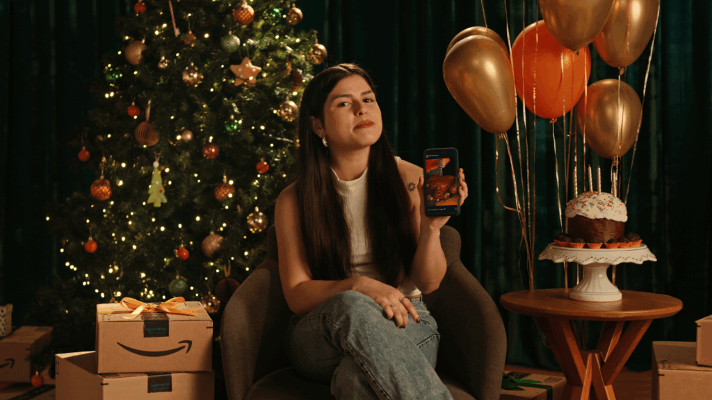 A Amazon Brasil comunica o retorno de sua campanha de Natal, o "Natalversário", após o grande sucesso do ano passado.