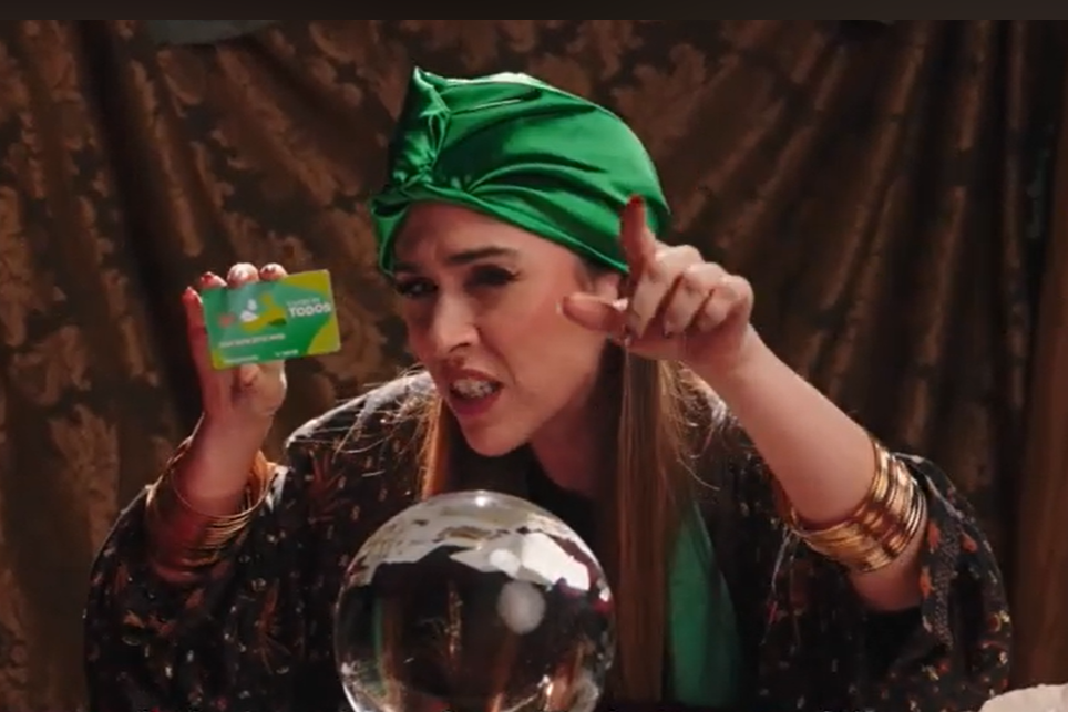 O Cartão de TODOS lança sua nova campanha com a série de filmes "Toque da Tatá", estrelada por Tatá Werneck, embaixadora da marca.