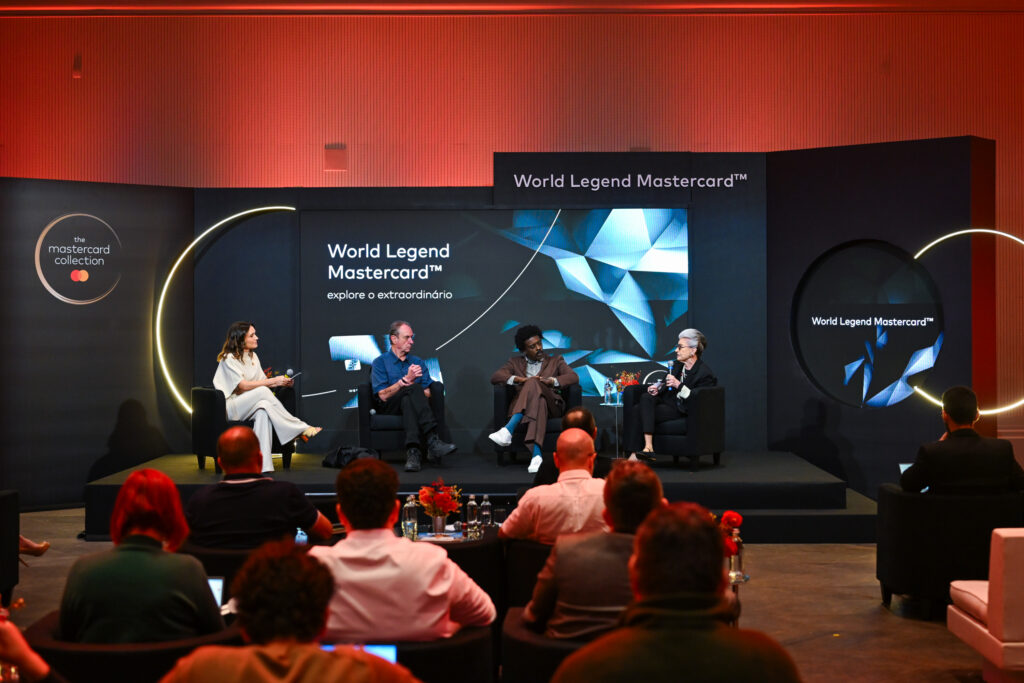 Lançamento Mastercard World Legend. Na foto: Taciana Lopes, Amyr Kilnk, Seu Jorge e Constanza Pascolato