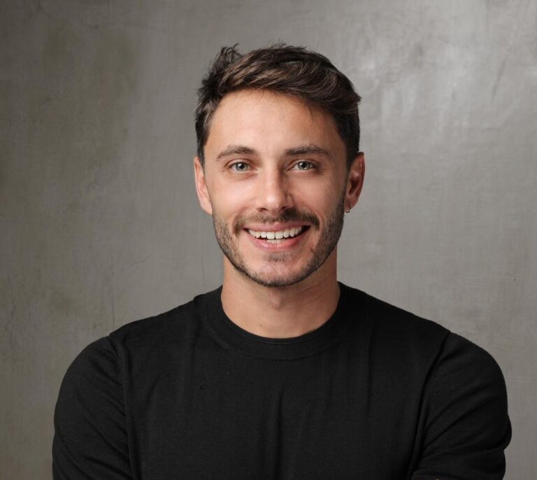 A Allp Fit reforça sua liderança em marketing com o anúncio da chega de Paulo Bellé assumindo a posição de CMO.