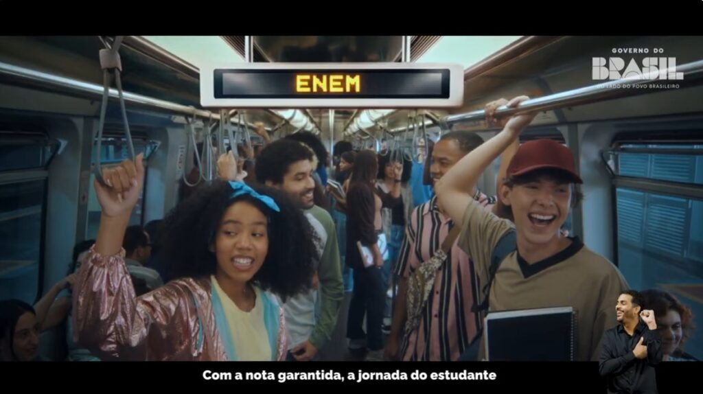 Governo do Brasil e MEC mostram os caminhos para o ensino superior em campanha da Nacional