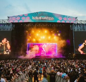 Airbnb cria experiência exclusiva no Lollapalooza 2026 com acesso aos bastidores e áreas VIP para fãs em São Paulo