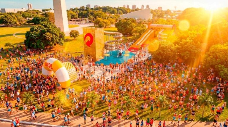 Carnaval de São Paulo ganha parque aquático temporário da Skol no Ibirapuera