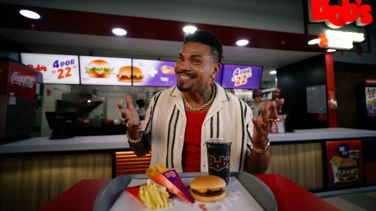 Naldo Benny puxa campanha do Bob’s que transforma desconfiança em entretenimento