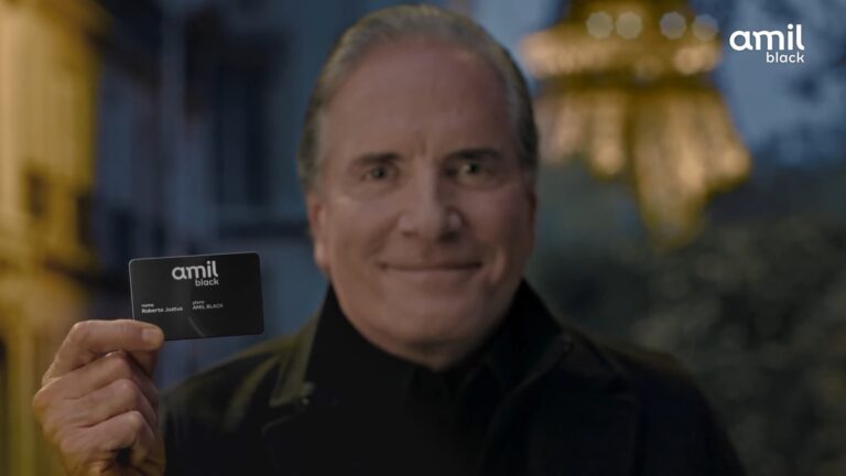 Plano Amil Black ganha campanha estrelada por Roberto Justus