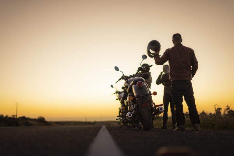 Innova AATB assina comunicação do consórcio da Royal Enfield no Brasil