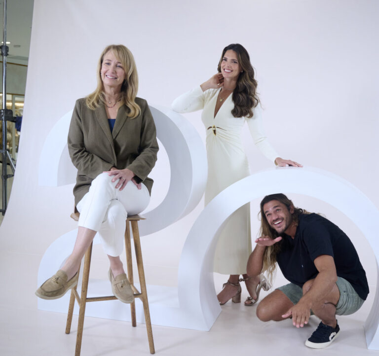 Shopping Leblon celebra 20 anos com campanha inspirada no lifestyle carioca