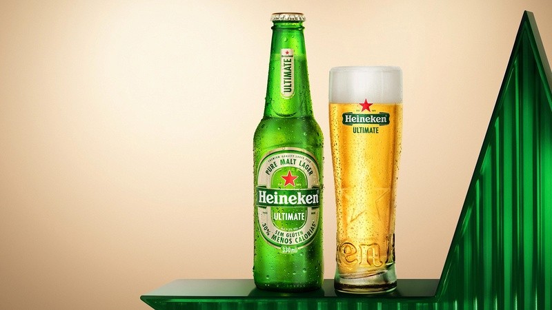 Nova Heineken Ultimate une menos calorias, moderação e experiência premium