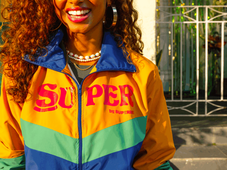 JNTO cria coleção da Superbet que conecta moda, cultura urbana e futebol