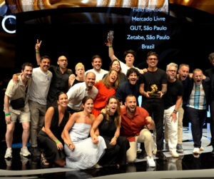 Brasil abre Cannes Lions 2026 com Grand Prix para Mercado Livre e soma 13 Leões no primeiro dia