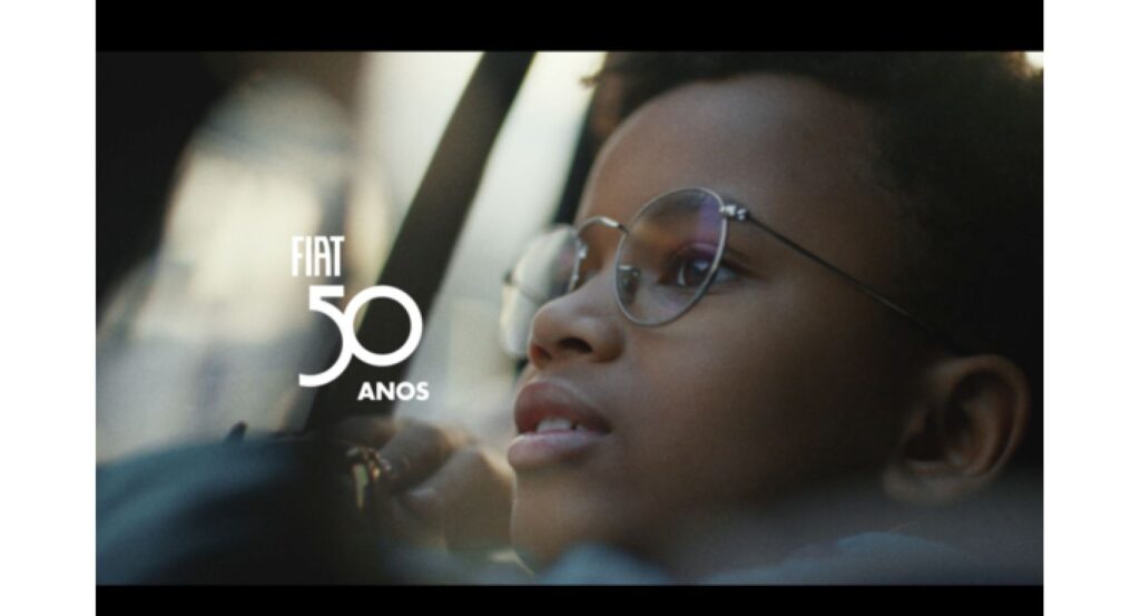 Fiat transforma 50 anos de estrada em uma homenagem aos brasileiros