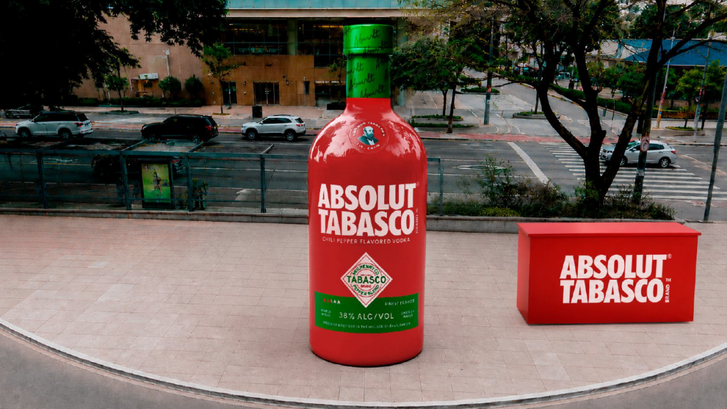 ABSOLUT® TABASCO™ leva experiência imersiva à Avenida Paulista e celebra lançamento do novo produto com ações de mídia