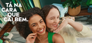 NIVEA escolhe TikTok, Larissa Manoela e Alana Cabral para conquistar a Geração Z