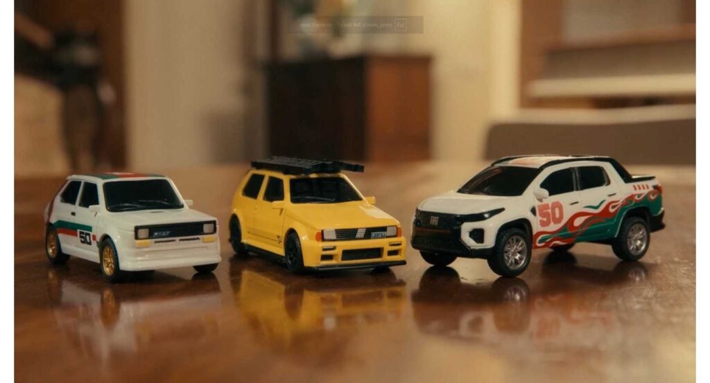 Fiat vende miniaturas históricas e leva fãs para conhecer fábrica na Itália