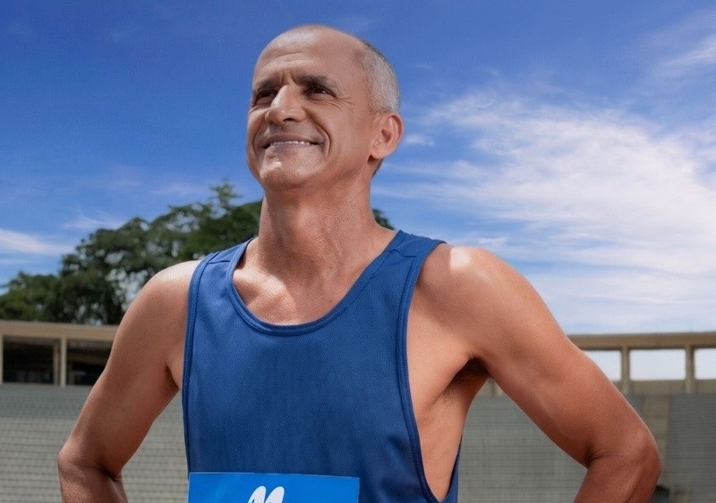 Neon conecta corrida e vida financeira em parceria com Vanderlei Cordeiro