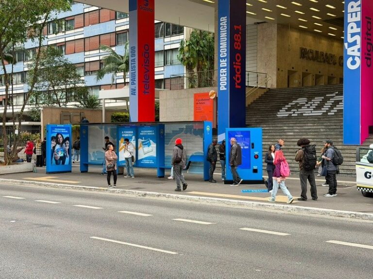 Polenguinho transforma OOH na Paulista em jogo interativo