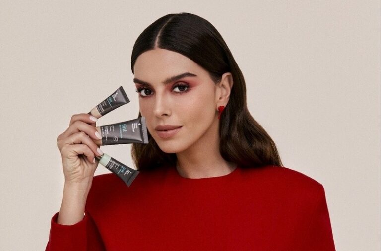 Quem disse, Berenice? celebra produtos icônicos que conquistaram a comunidade em campanha com Giovanna Lancellotti