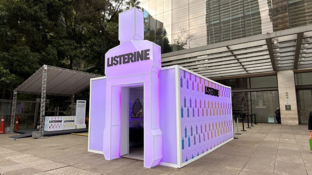 Ao som de “Só Love”, LISTERINE® lança Extra Suave e transforma cuidados bucais em experiência interativa na Paulista