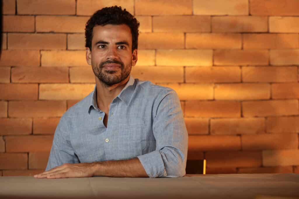 A criatividade nos permite ainda sonhar, ou só otimizar? por Daniel Prestes, Saga