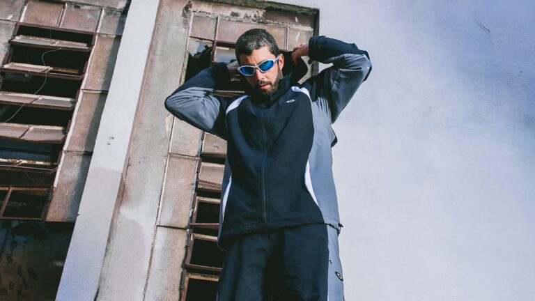Oakley® Jackets: Pedro Scooby estrela campanha nacional