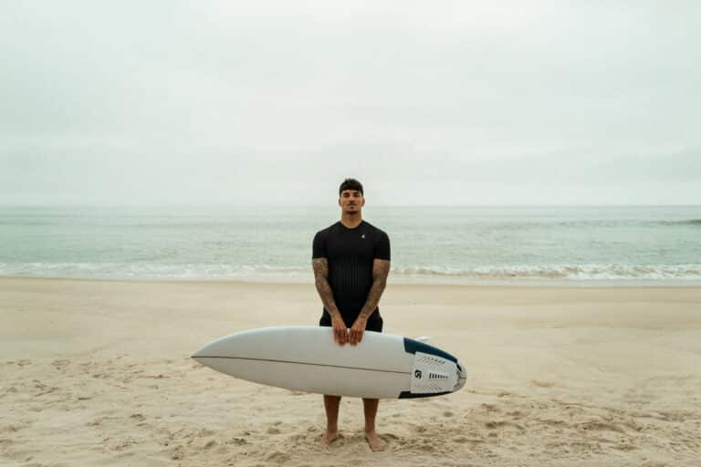 LIVE! e atleta Gabriel Medina lançam collab